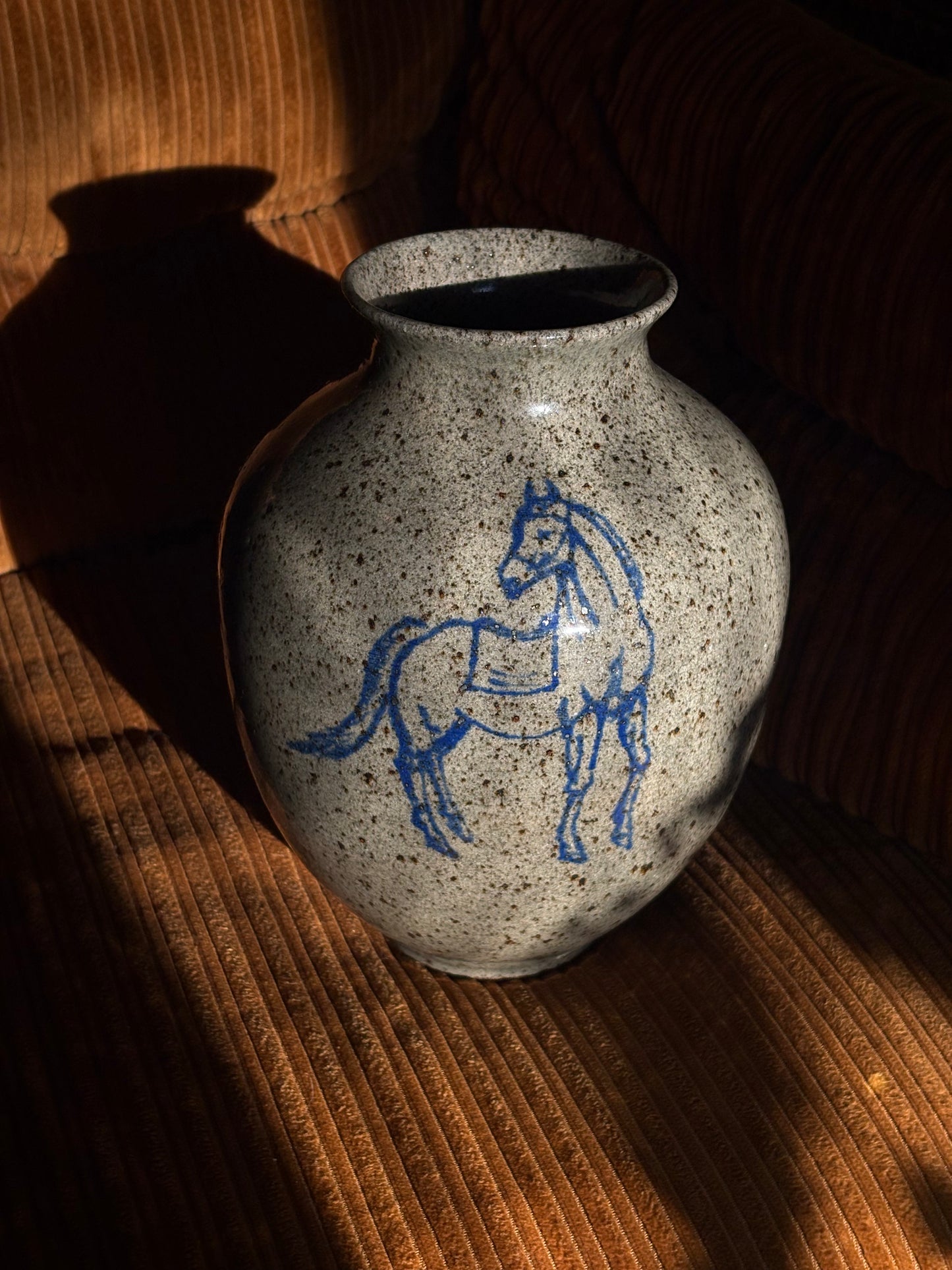 Horse vase