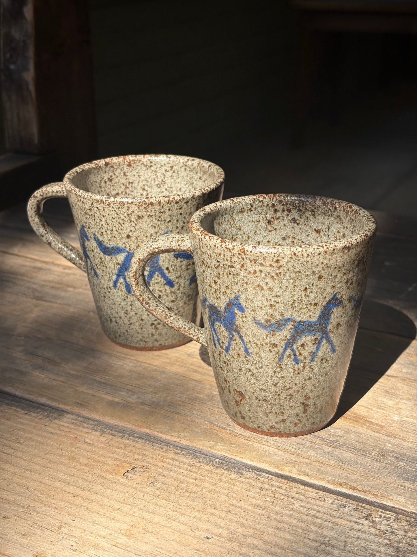 Running Horses mug set