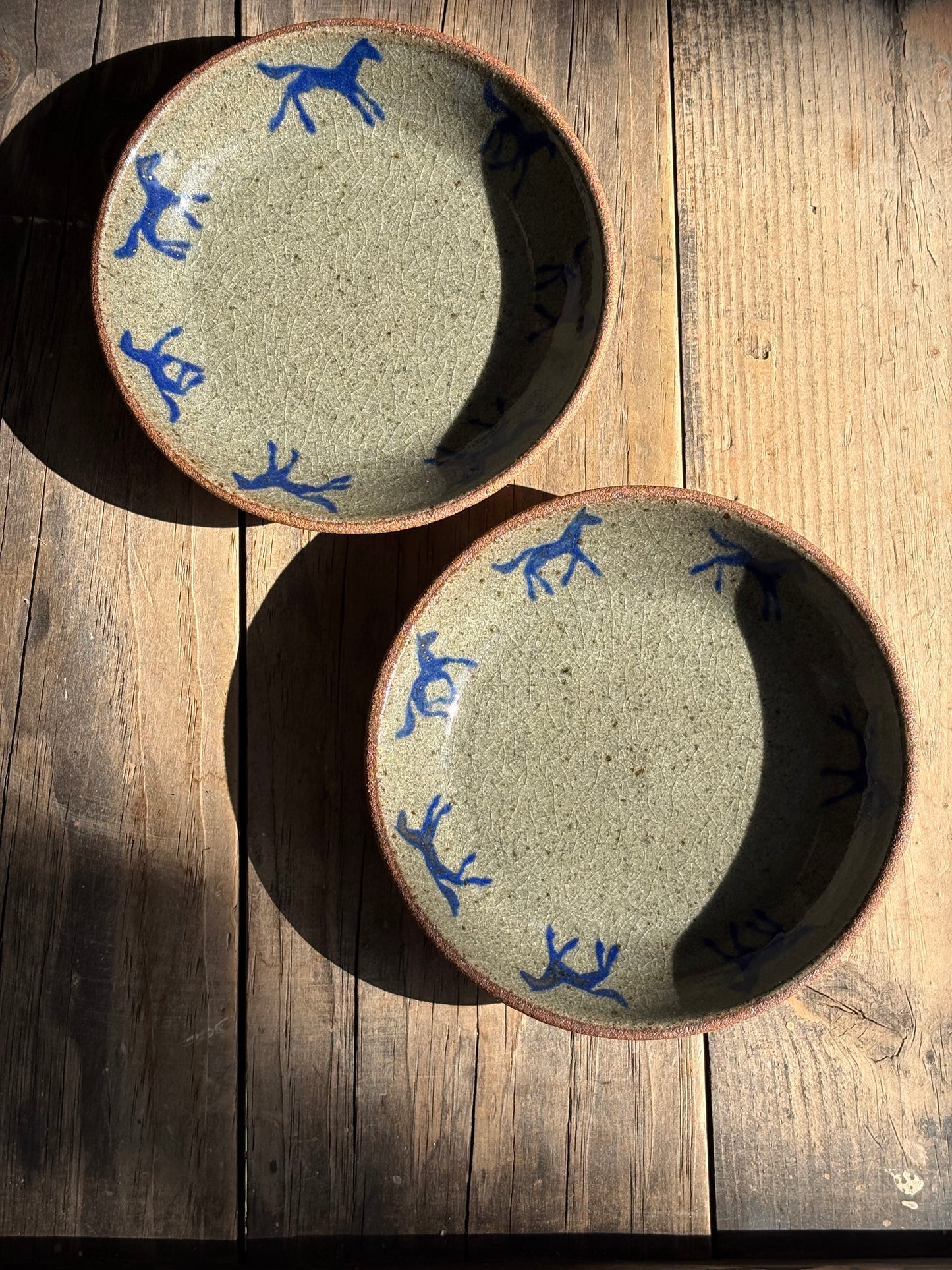Running Horses plate set