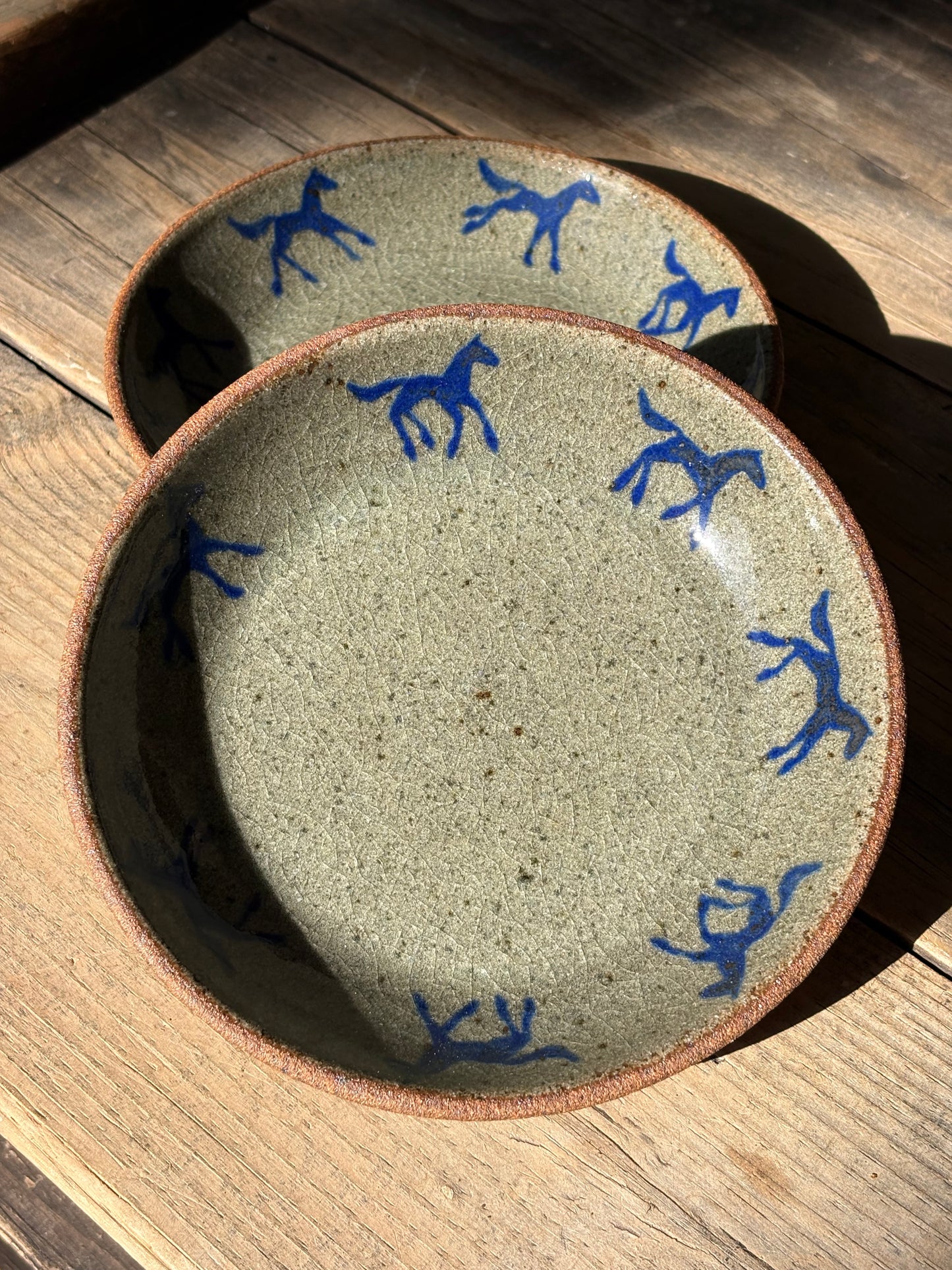 Running Horses plate set