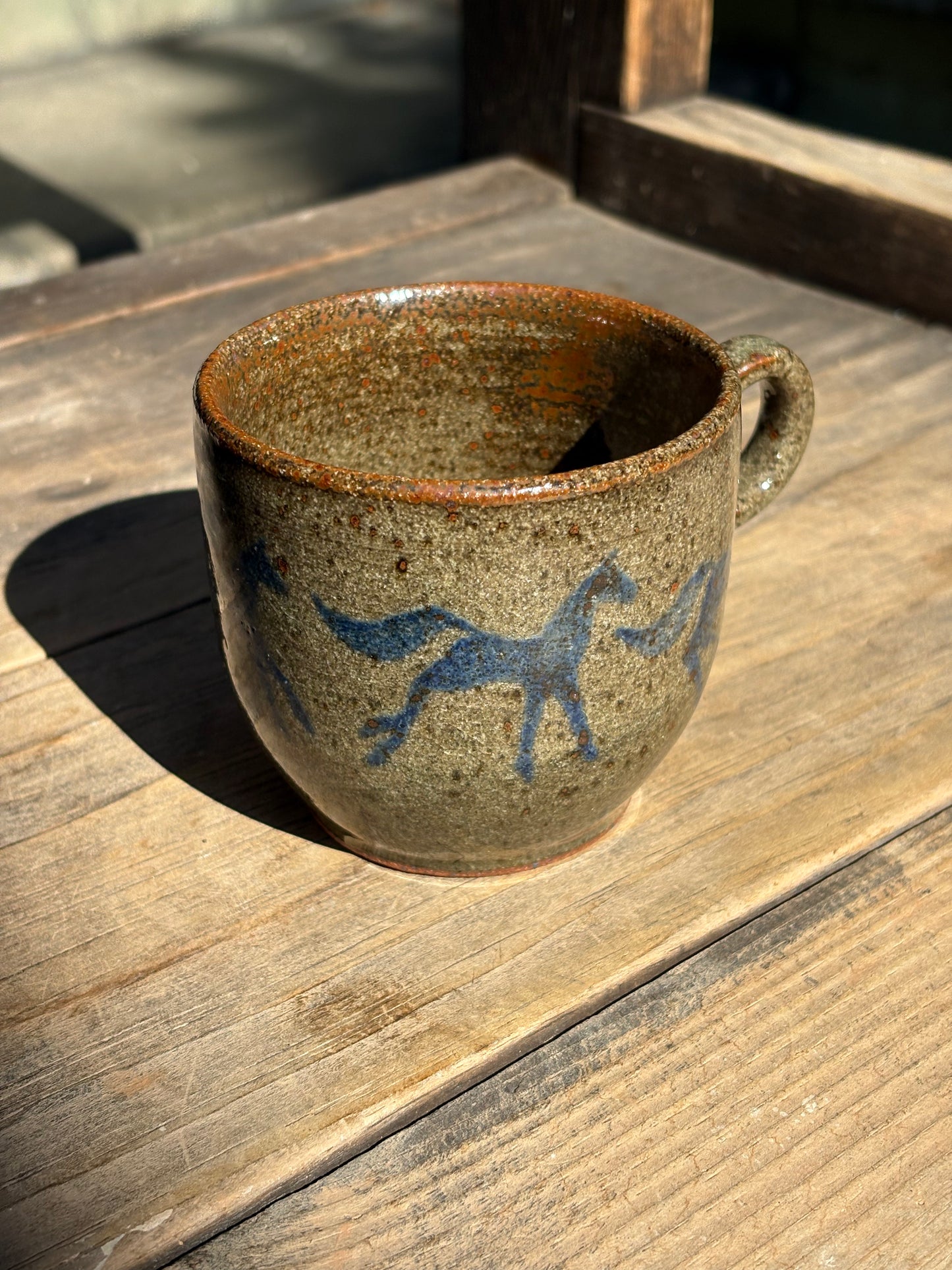 Running Horses cortado mug