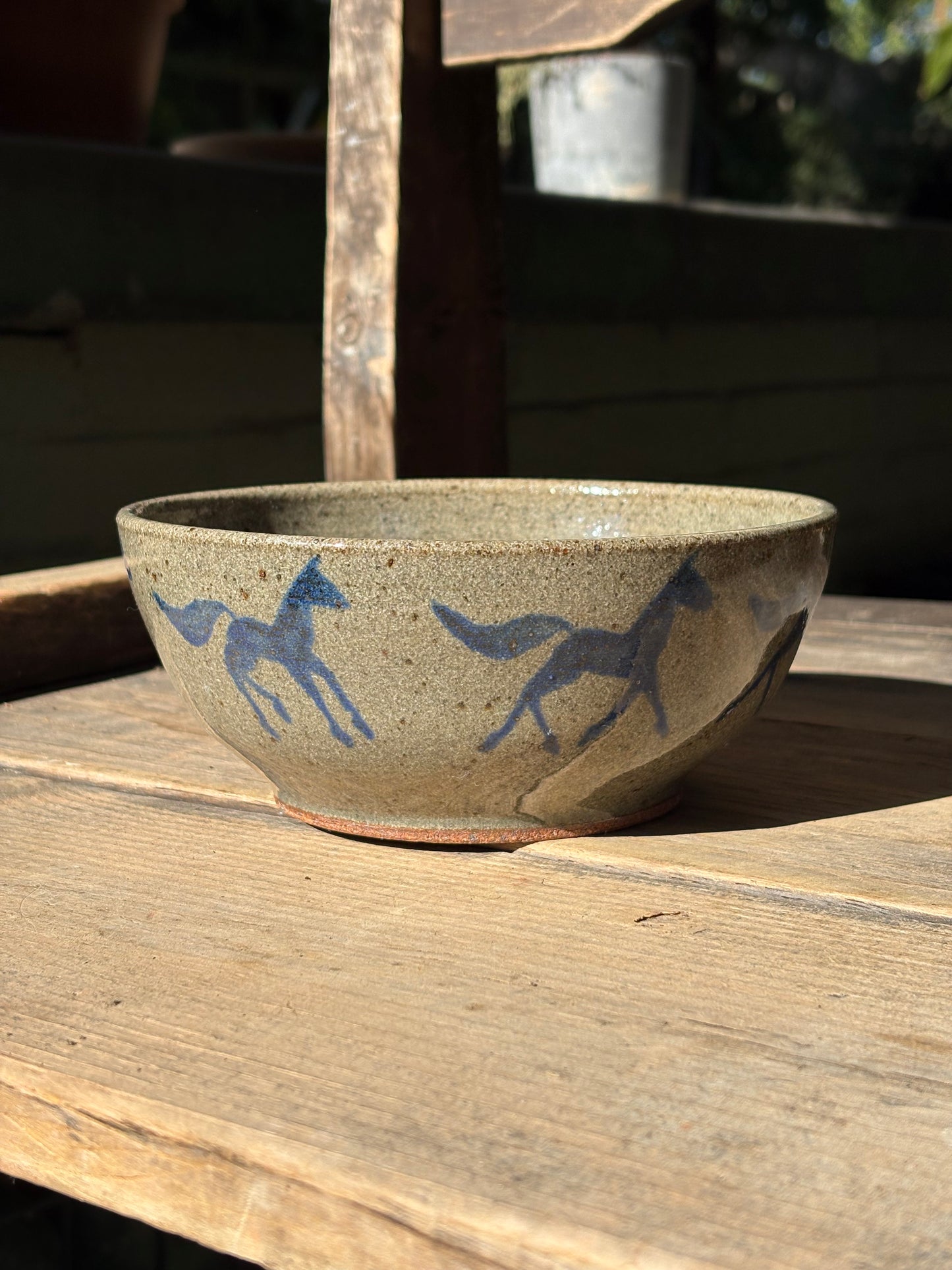 Running Horses bowl