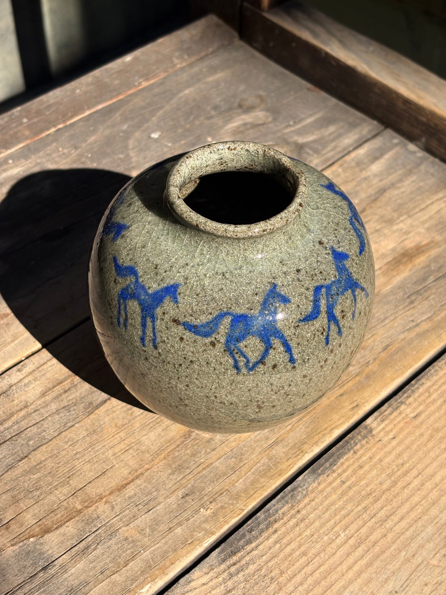Running Horses vase