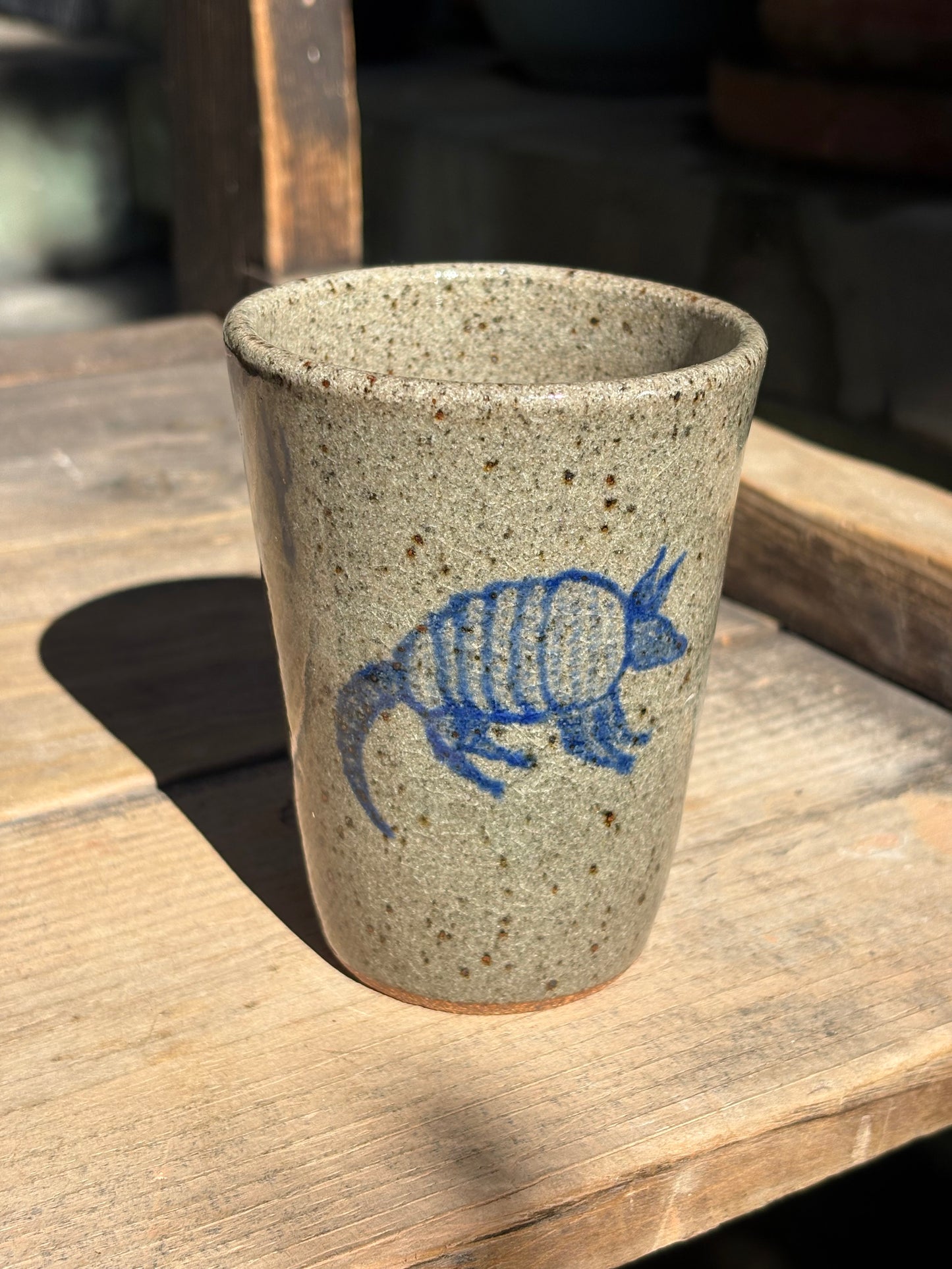 Armadillo cup