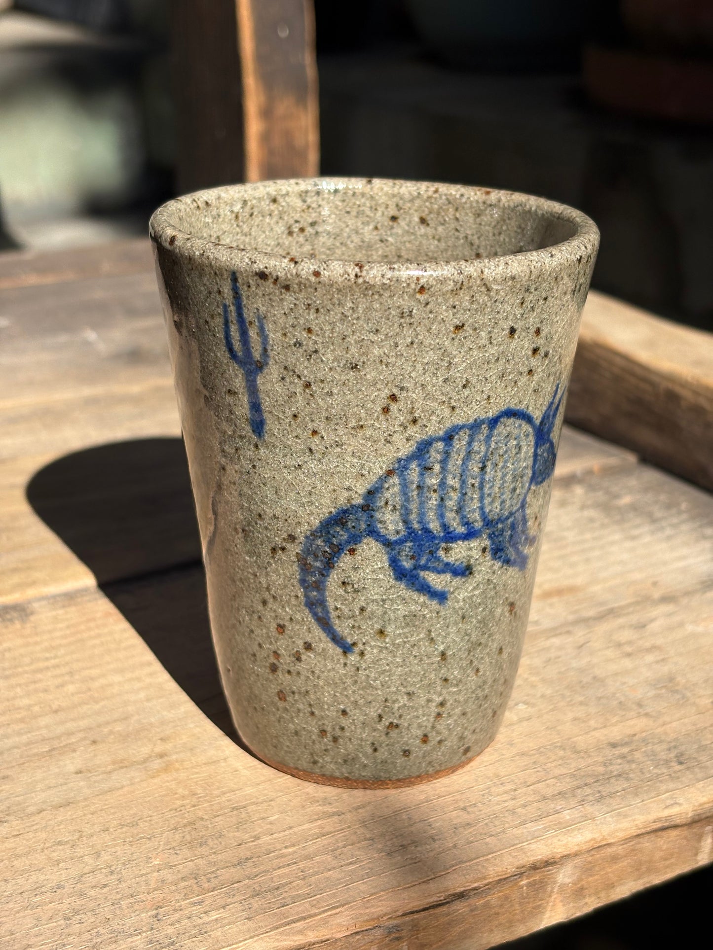 Armadillo cup