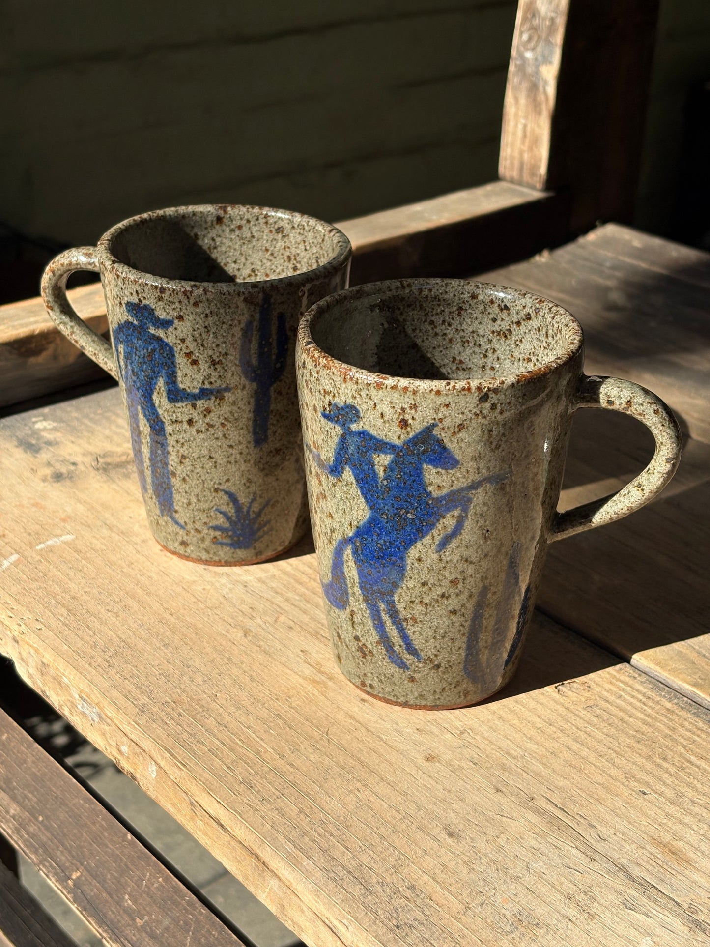 Cowboy Shootout mug set