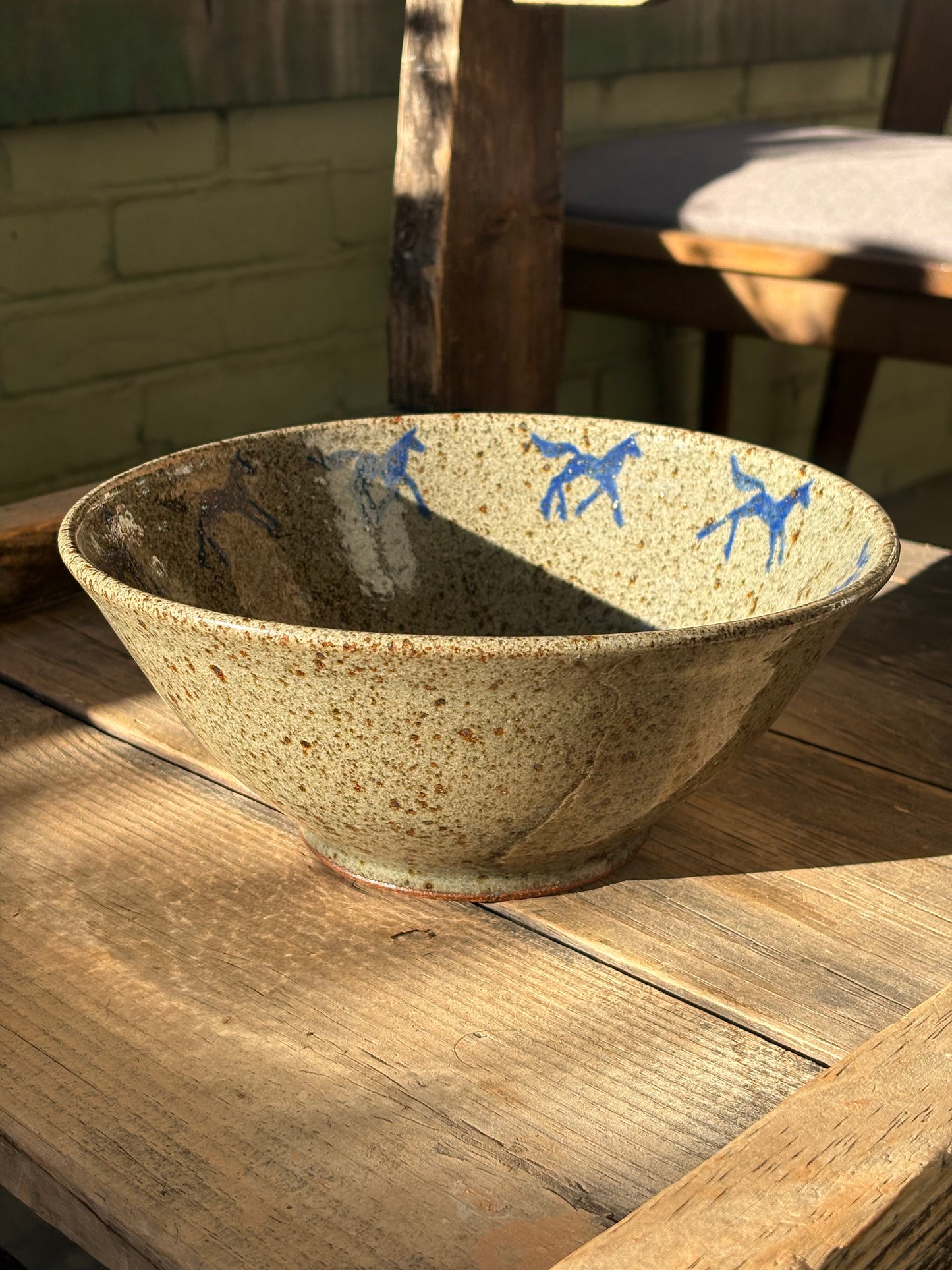 Running Horses bowl