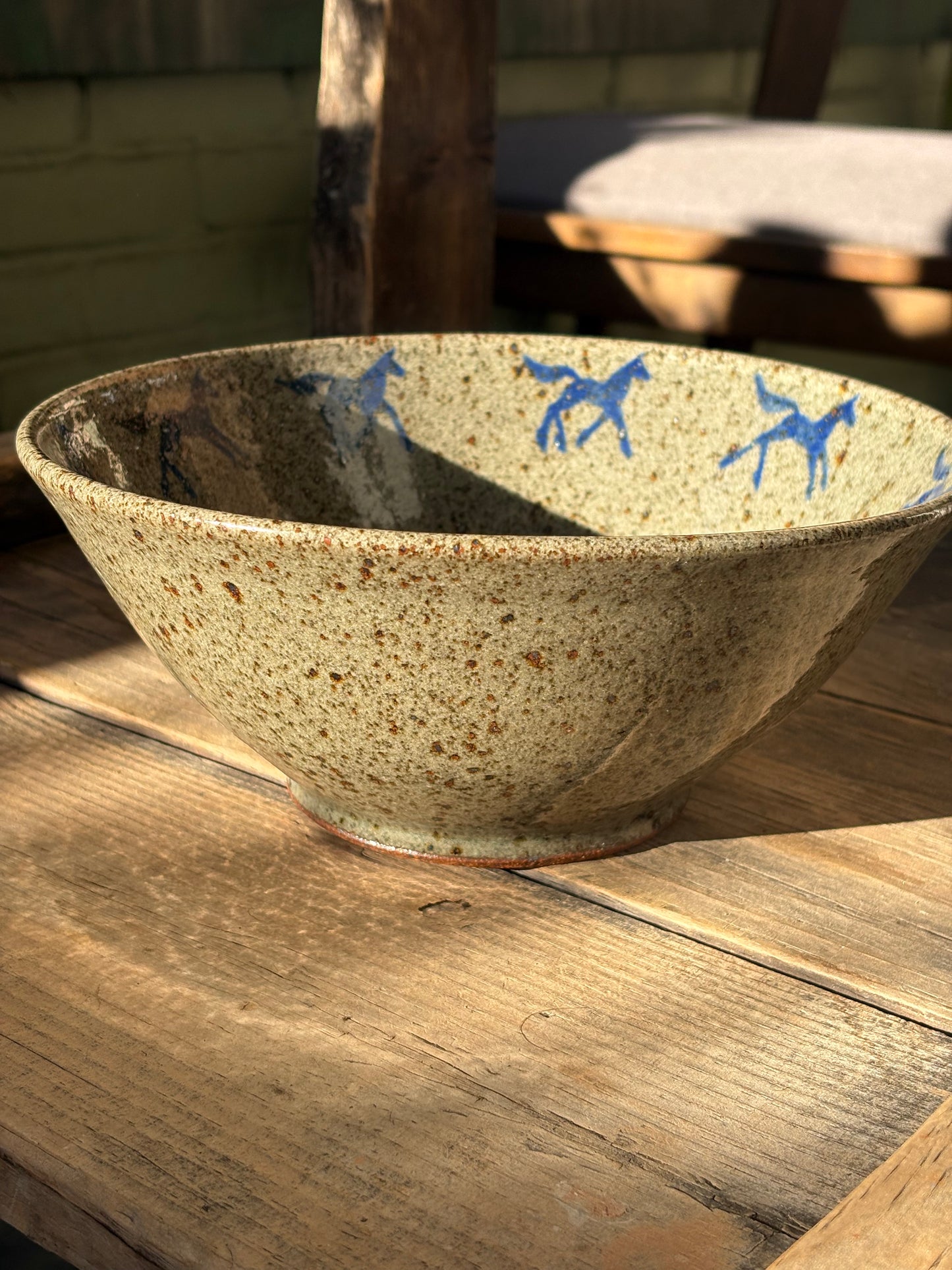 Running Horses bowl