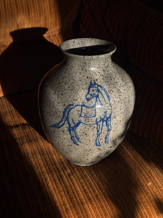 Horse vase