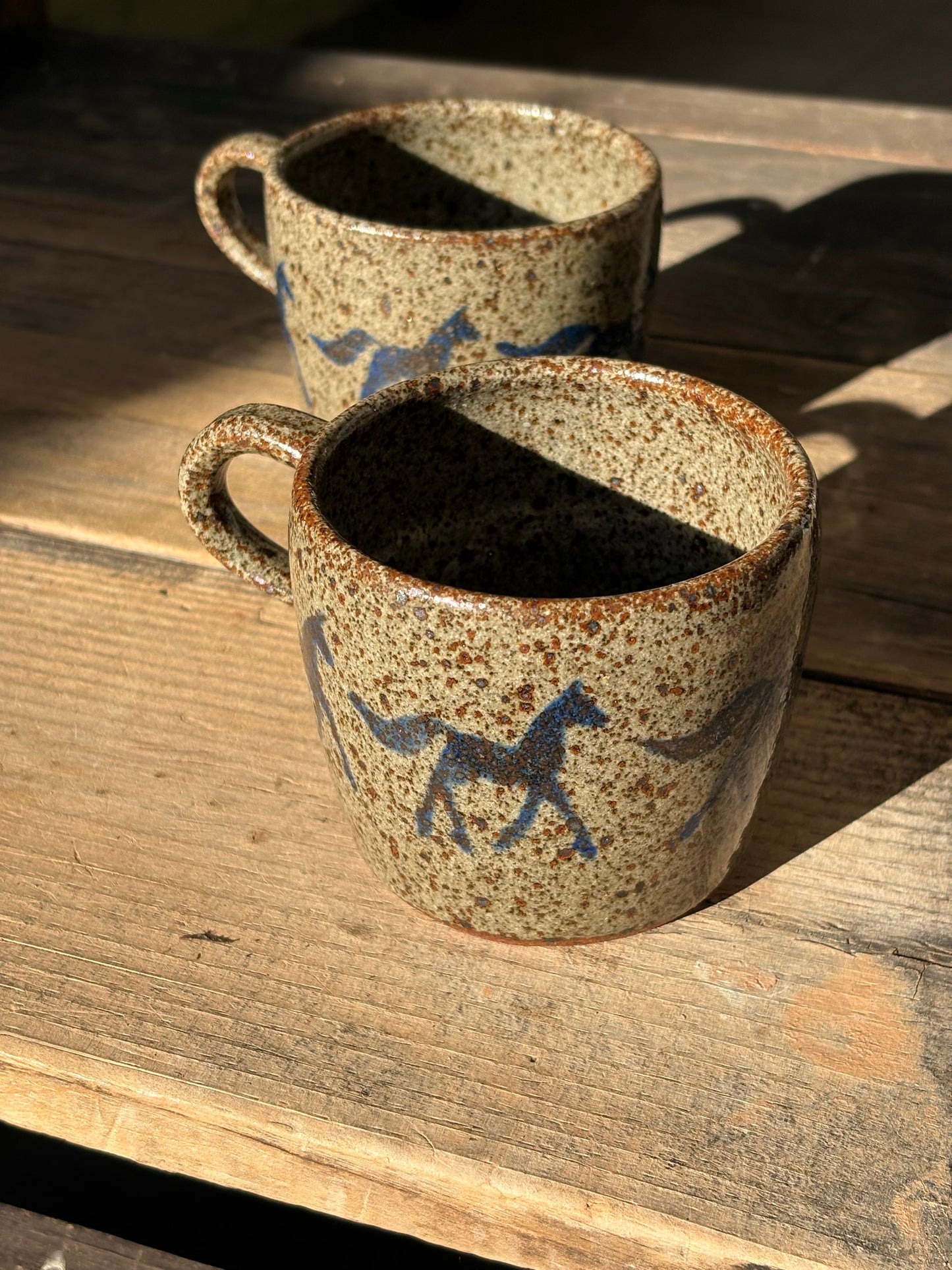 Running Horses mug set