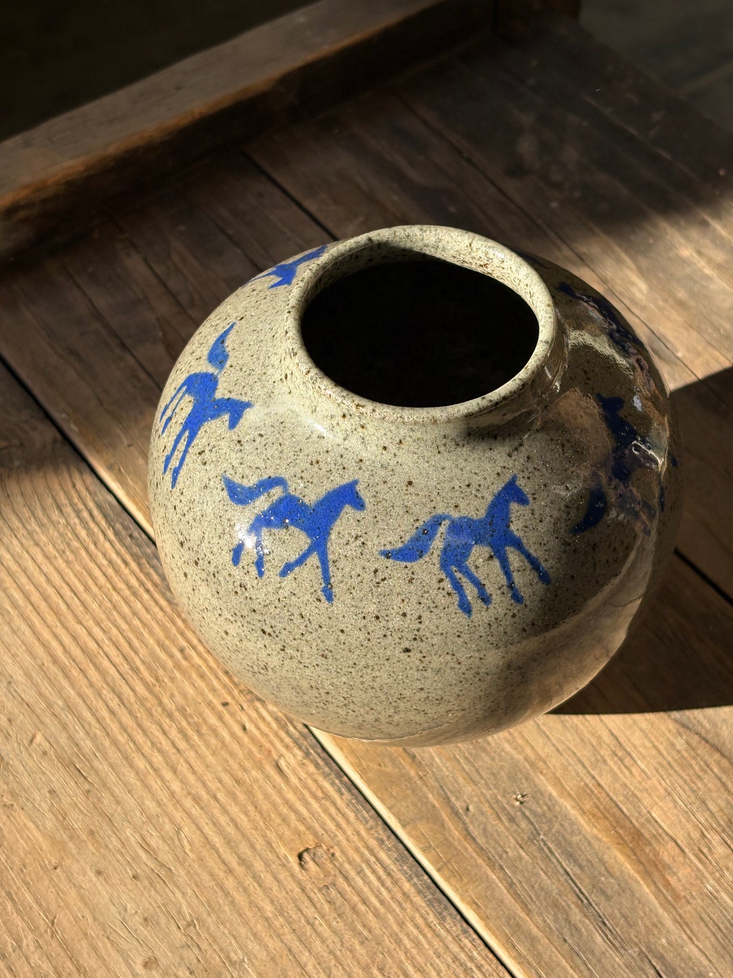 Running Horses vase