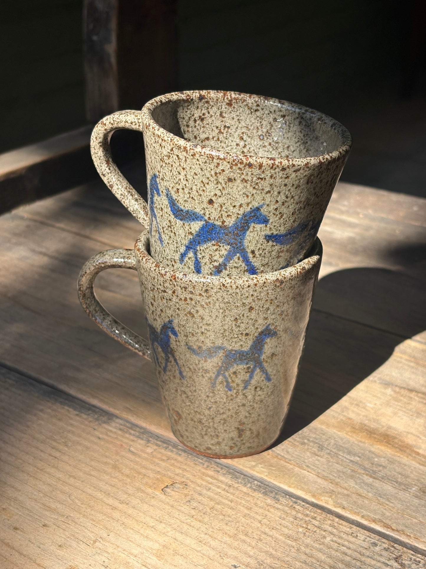 Running Horses mug set
