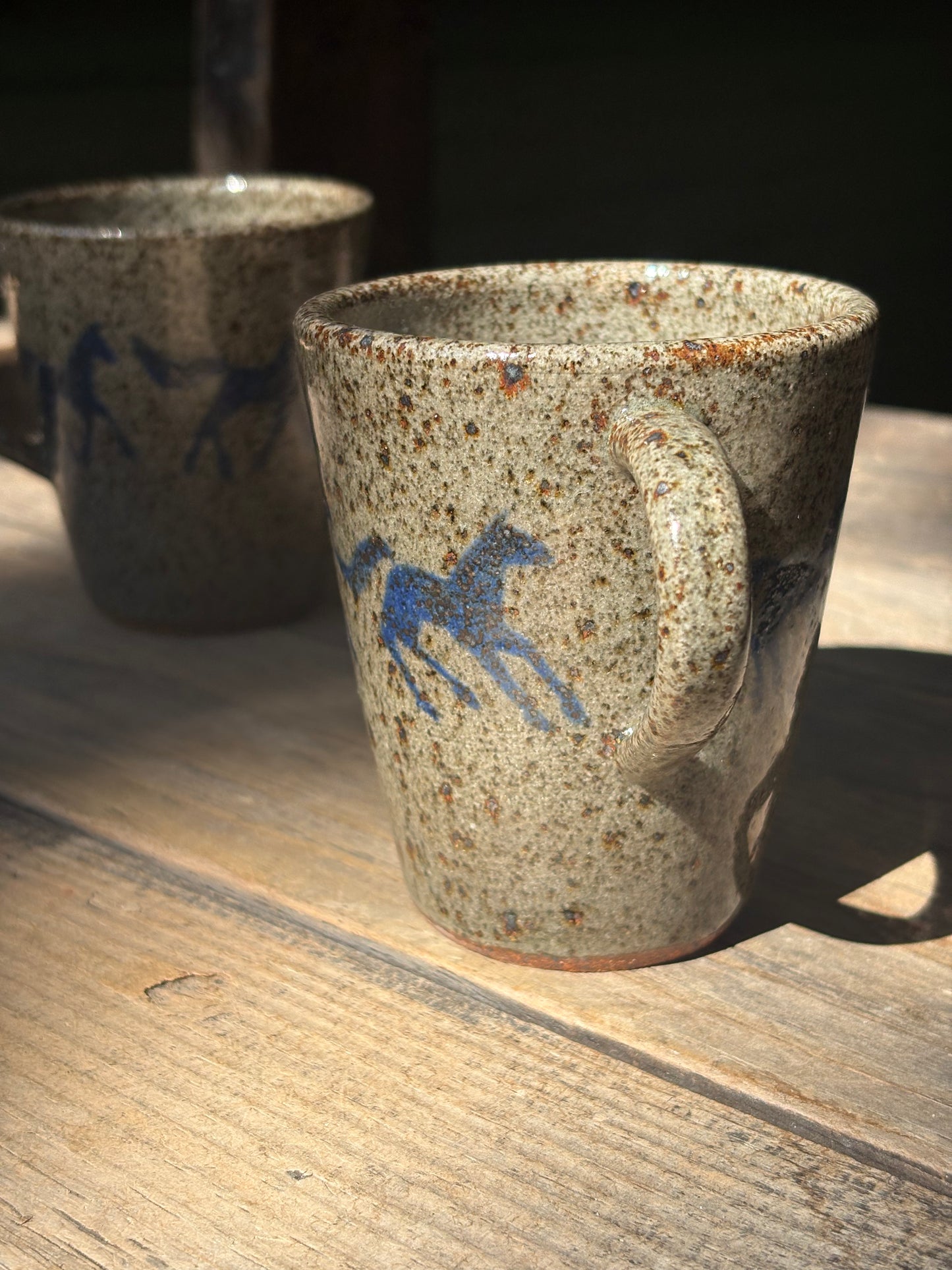 Running Horses mug set