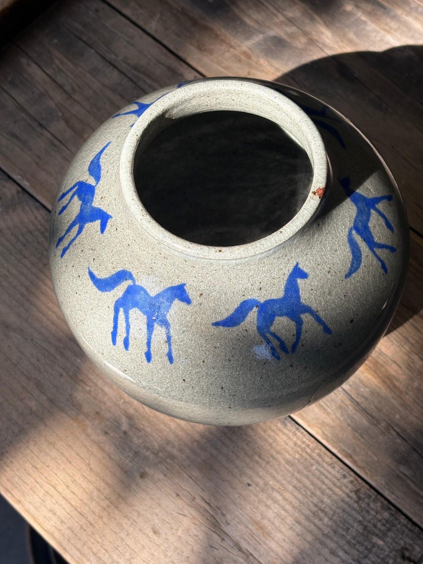 Running Horses vase