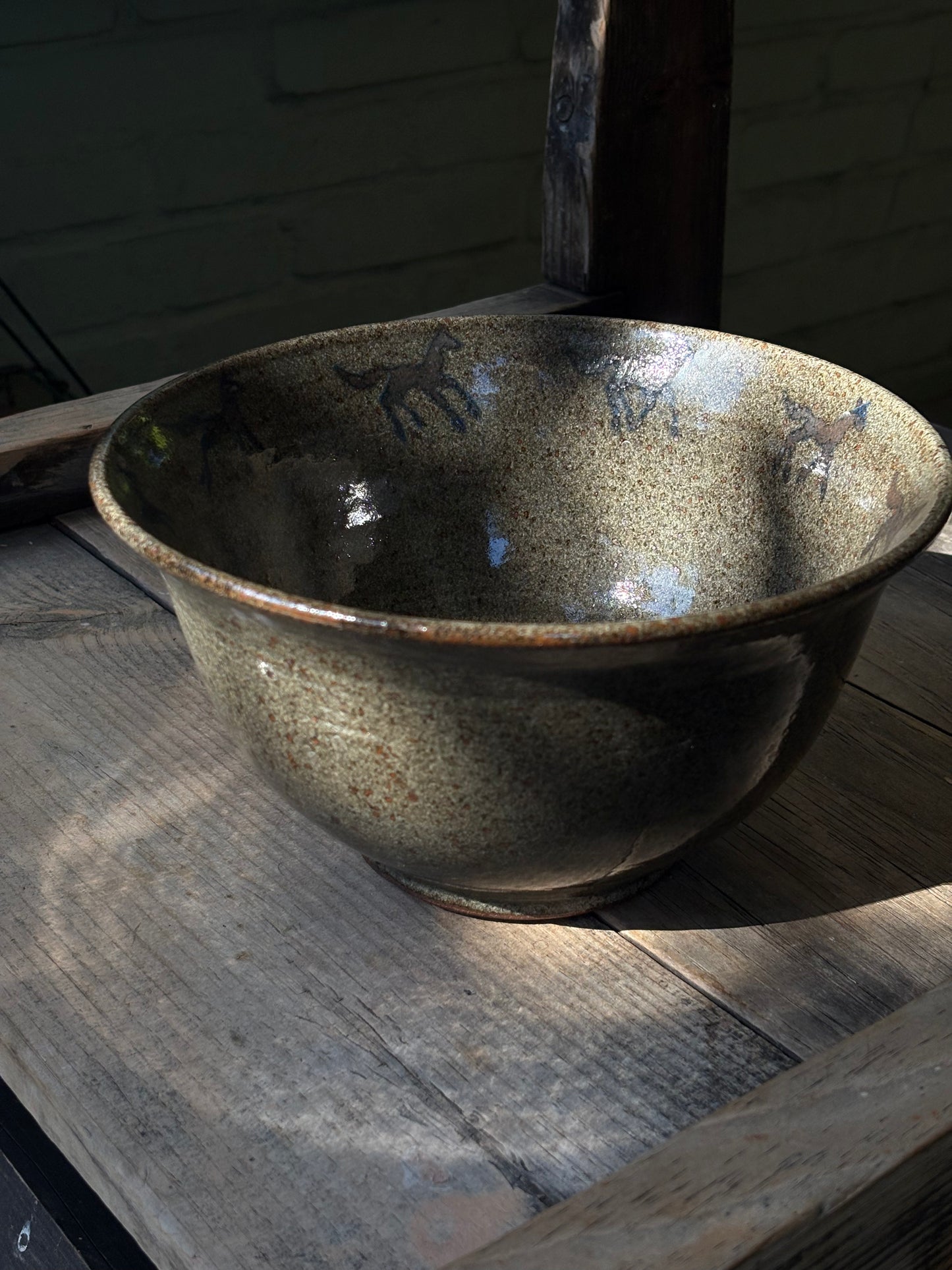 Running Horses bowl
