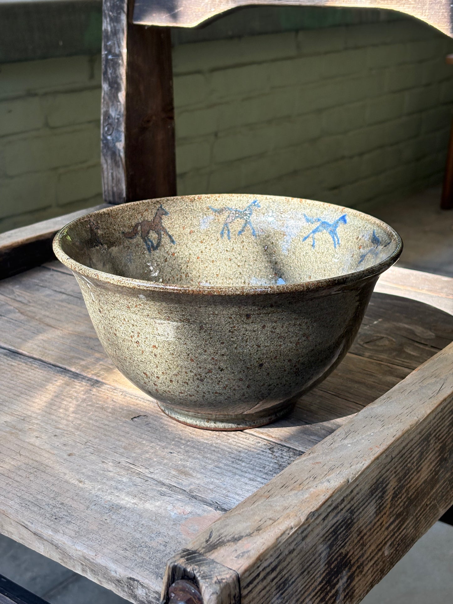 Running Horses bowl
