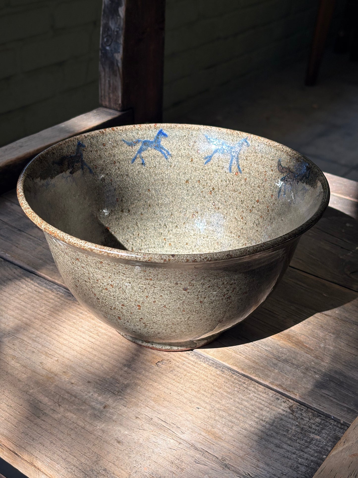 Running Horses bowl