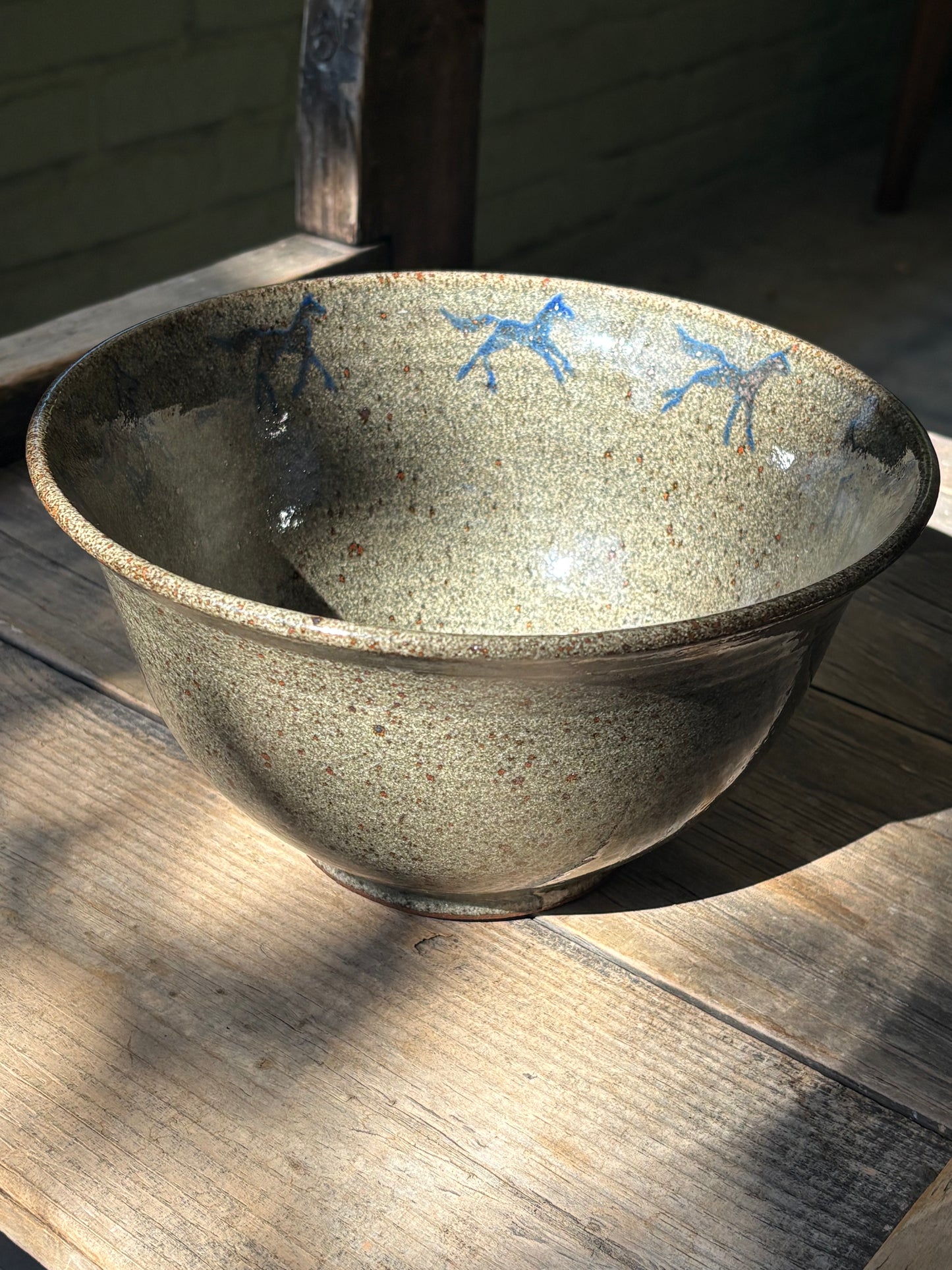 Running Horses bowl
