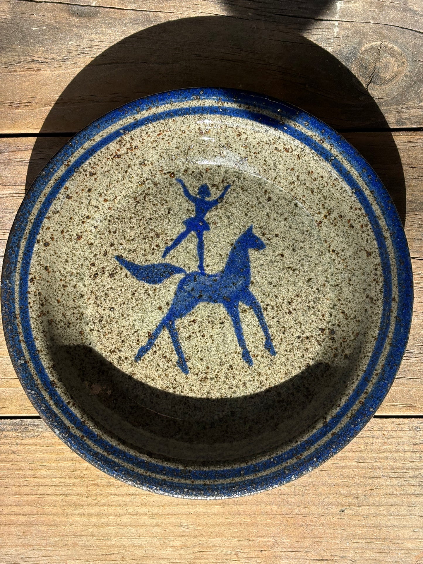 Voltige Rider bistro plate