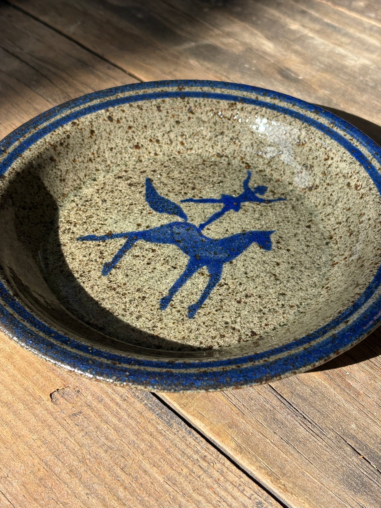 Voltige Rider bistro plate