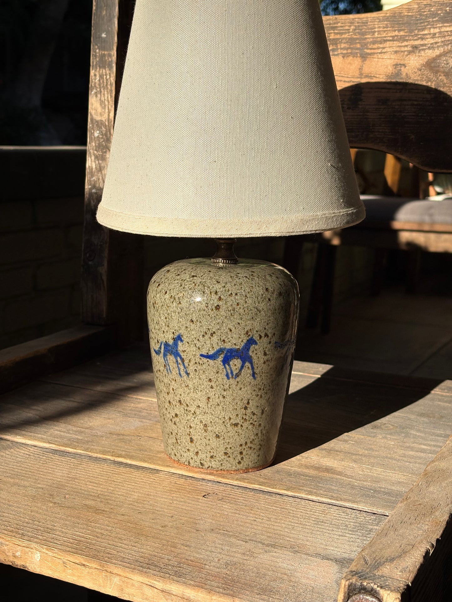 Running Horses lamp