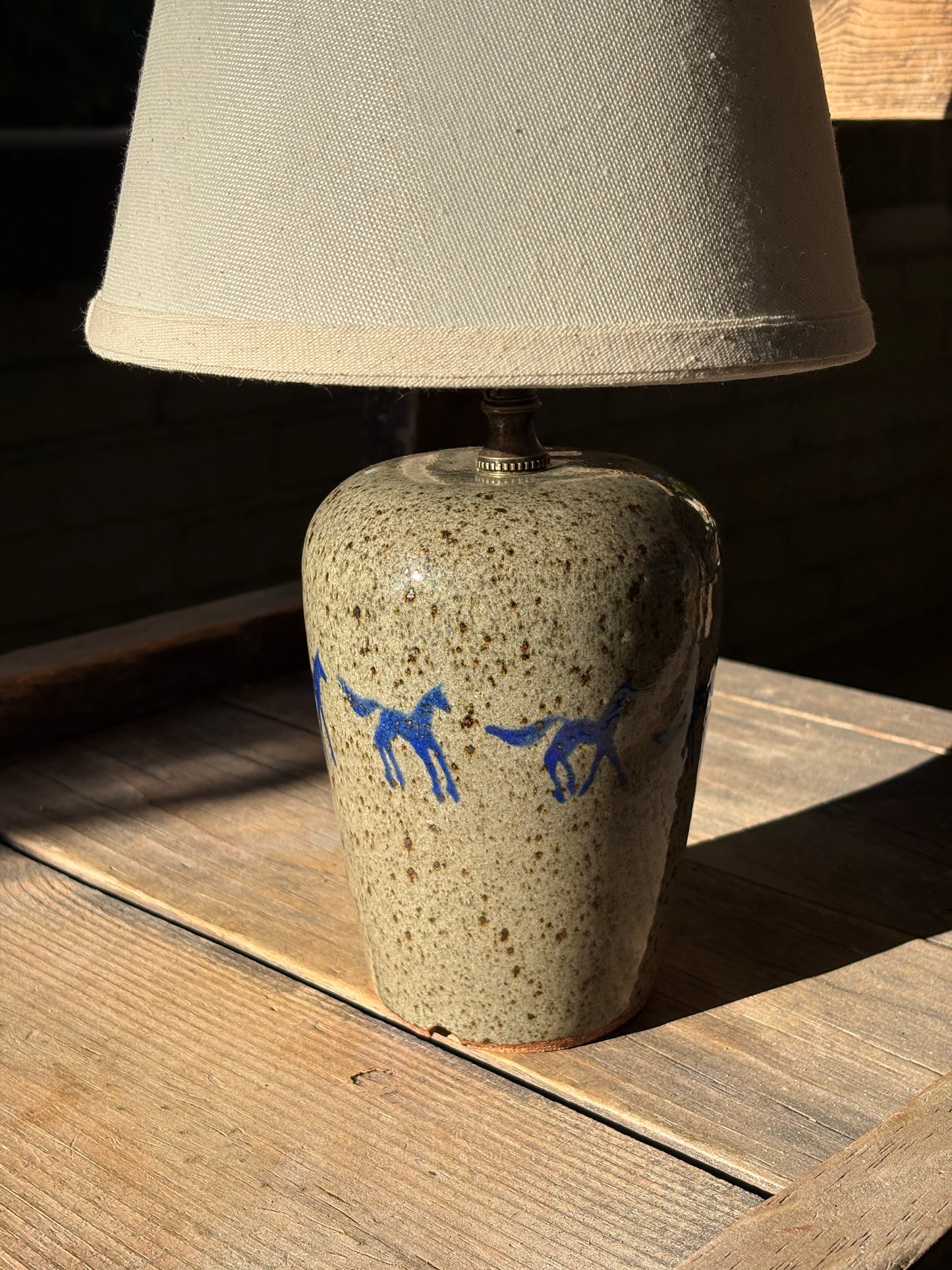 Running Horses lamp