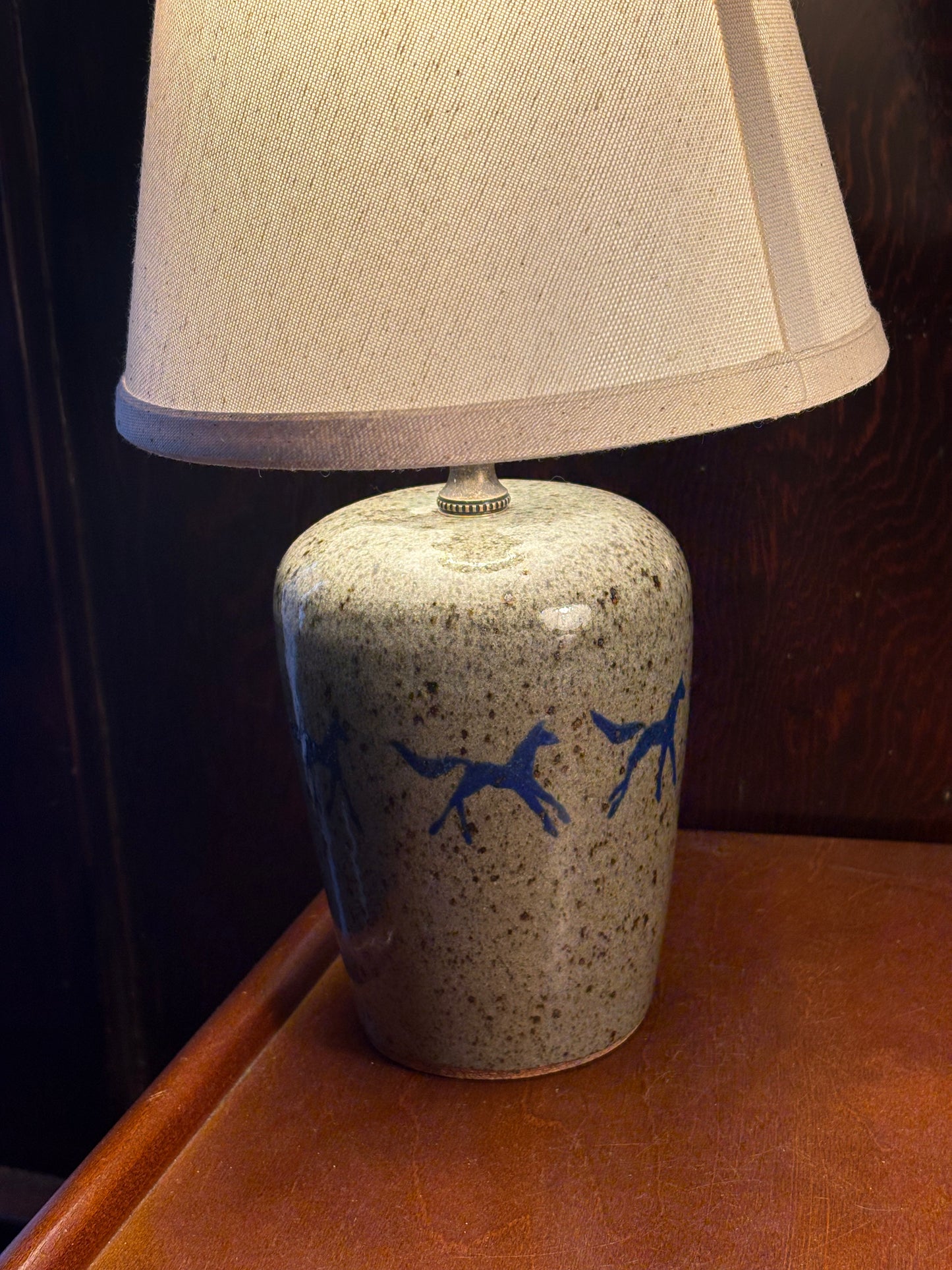 Running Horses lamp